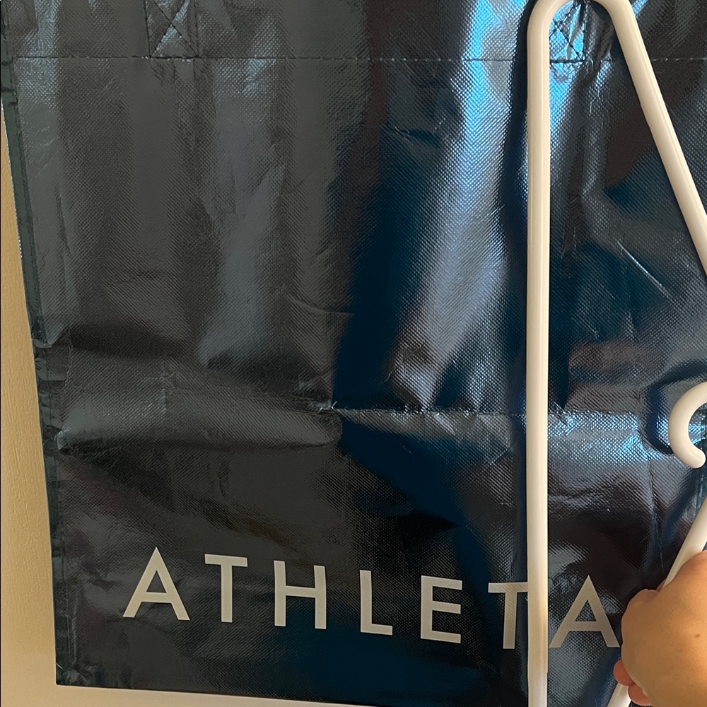 Two Athleta bags - Picture 6 of 14